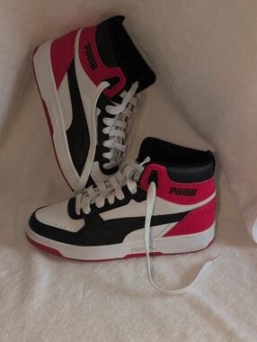 Puma High-Top Sneakers in White, Black & Pink